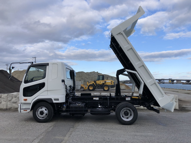 三菱ふそう ファイター 中型 土砂ダンプ 2KG-FK62F(103352) 5枚目