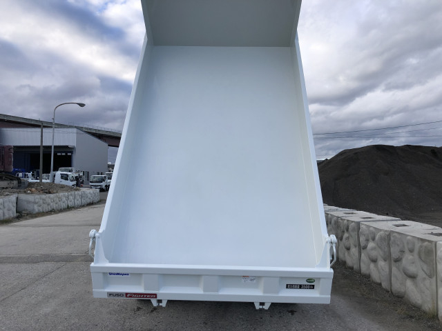 三菱ふそう ファイター 中型 土砂ダンプ 2KG-FK62F(103352) 6枚目