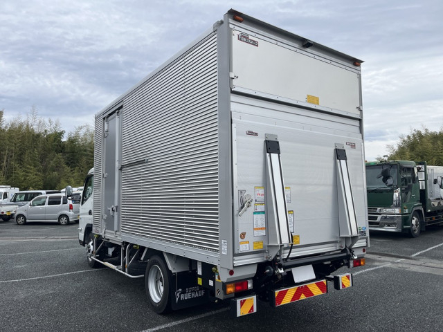 三菱ふそう キャンター 小型 バン 2RG-FEB80(103354) 3枚目