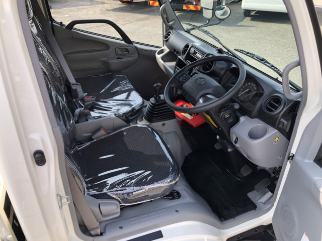 日野 デュトロ 小型 平ボディ 2KG-XZC605M(103355) 4枚目