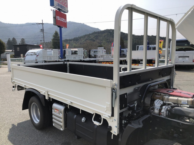 日野 デュトロ 小型 平ボディ 2KG-XZC605M(103355) 20枚目