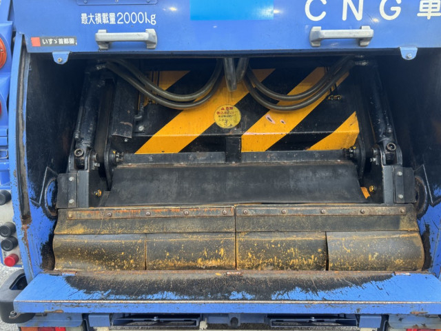 いすゞ エルフ 小型 塵芥車（プレス式） TFG-NMR82ZAN(103359) 12枚目
