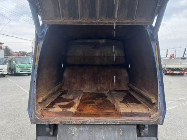 いすゞ エルフ 小型 塵芥車（プレス式） TFG-NMR82ZAN(103359) 16枚目