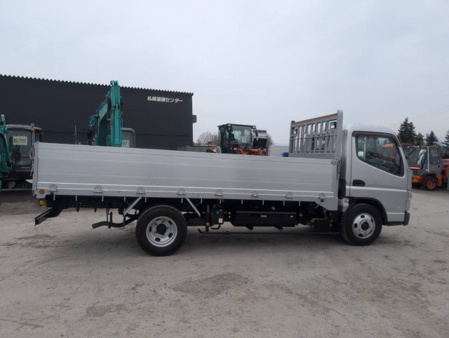三菱ふそう キャンター 小型 平ボディ TKG-FEA50(103362) 4枚目