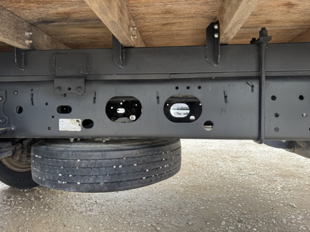 いすゞ フォワード 中型 平ボディ TKG-FRR90S1(103363) 17枚目