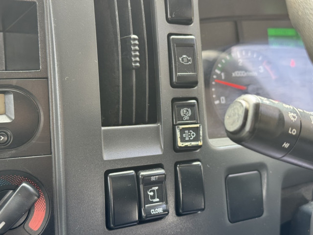 いすゞ フォワード 中型 平ボディ TKG-FRR90S1(103363) 28枚目