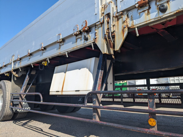 東邦車輛 小型 トラクタ TF36H2C3改(103364) 16枚目