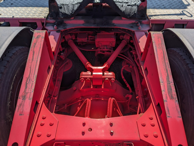 三菱ふそう スーパーグレート 大型 トラクタ QKG-FP54VDR(103366) 10枚目