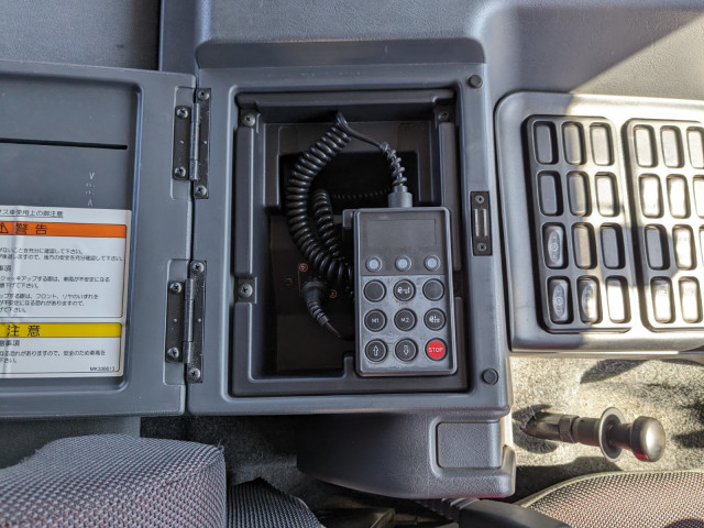 三菱ふそう スーパーグレート 大型 トラクタ QKG-FP54VDR(103366) 21枚目