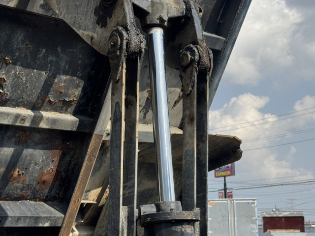 三菱ふそう ファイター 増トン 土砂ダンプ QKG-FK62FZ(103370) 16枚目