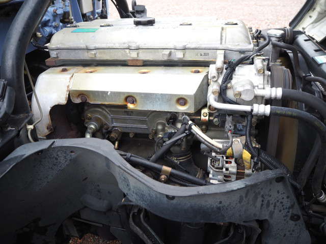 三菱ふそう キャンター 小型 平ボディ（クレーン付） KK-FE70EB(103371) 22枚目