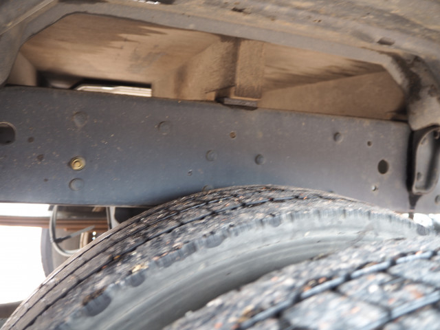 三菱ふそう キャンター 小型 平ボディ（クレーン付） KK-FE70EB(103371) 27枚目