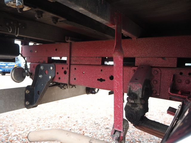 三菱ふそう キャンター 小型 平ボディ（クレーン付） KK-FE73EEX(103372) 30枚目