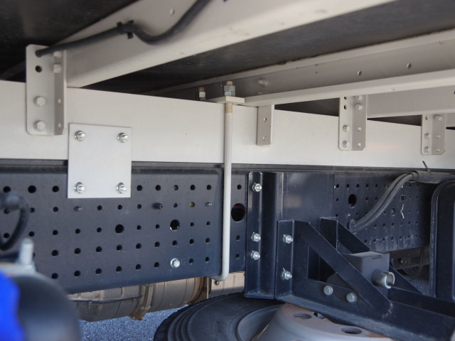 いすゞ フォワード 中型 ウィング 2RG-FRR90T4(103381) 6枚目