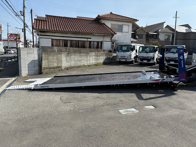 いすゞ エルフ 小型 キャリアカー 2RG-NPR88AM(103382) 10枚目