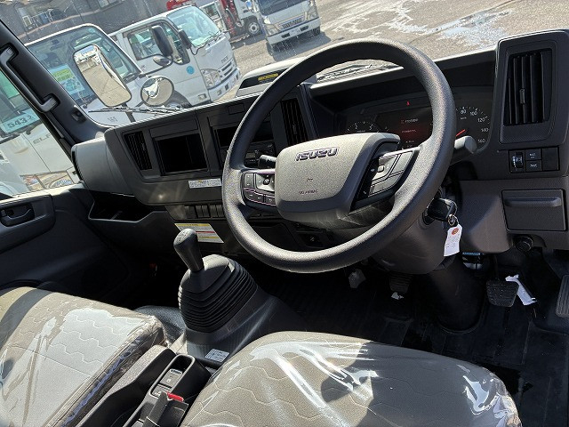 いすゞ エルフ 小型 キャリアカー 2RG-NPR88AM(103382) 32枚目