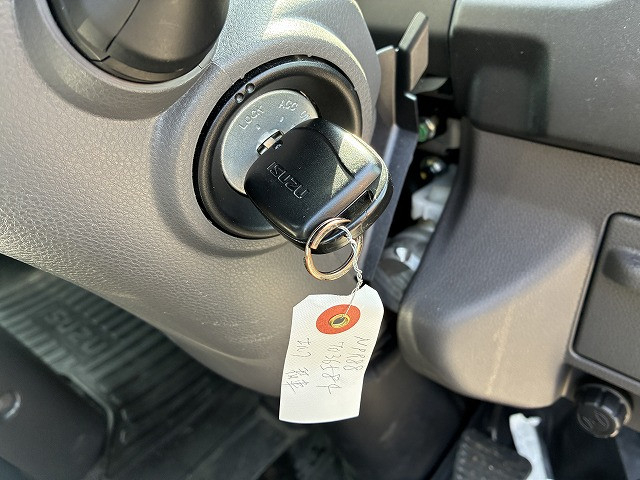 いすゞ エルフ 小型 キャリアカー 2RG-NPR88AM(103382) 33枚目