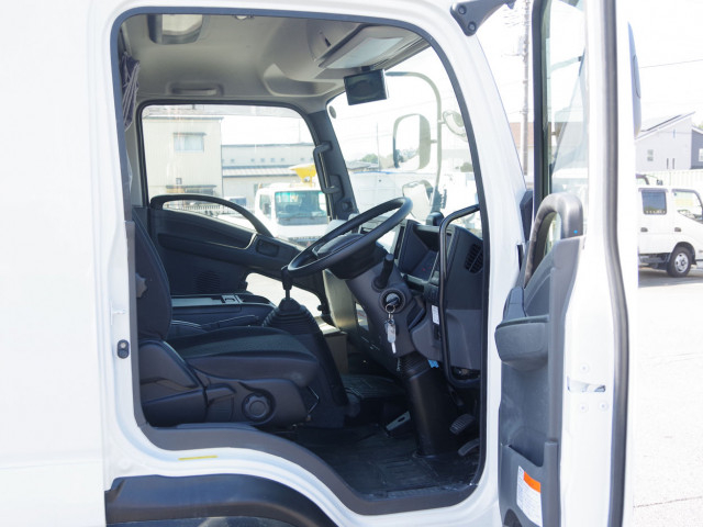 いすゞ フォワード 中型 ウィング 2RG-FRR90T4(103381) 37枚目