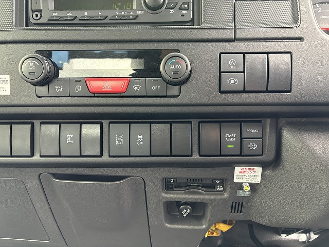 いすゞ エルフ 小型 キャリアカー 2RG-NPR88AM(103383) 34枚目