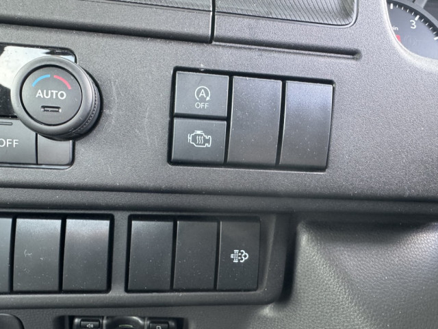 いすゞ エルフ 小型 平ボディ 2TG-NJR88AF(103384) 27枚目