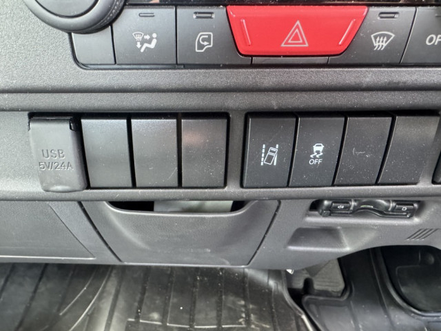 いすゞ エルフ 小型 平ボディ 2TG-NJR88AF(103384) 29枚目