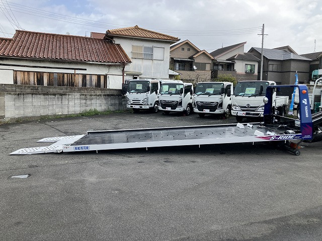 いすゞ エルフ 小型 キャリアカー 2RG-NPR88AM(103385) 10枚目