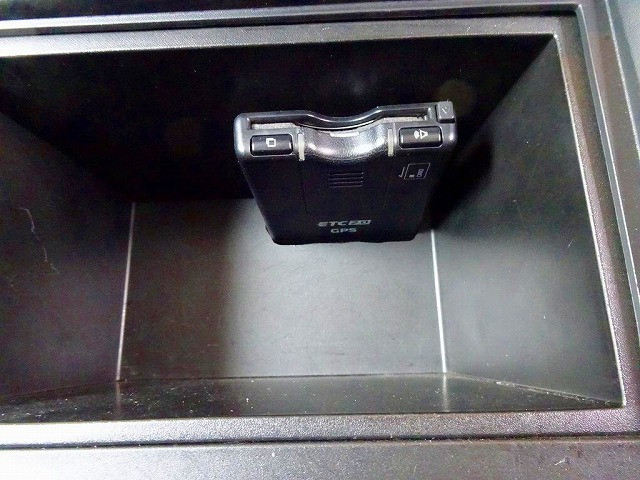 いすゞ エルフ 小型 冷蔵冷凍バン 2RG-NMR88AN(103386) 14枚目