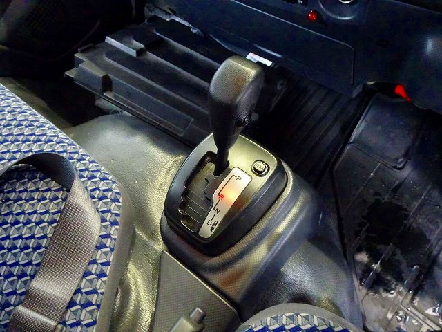 いすゞ エルフ 小型 冷蔵冷凍バン 2RG-NMR88AN(103386) 18枚目