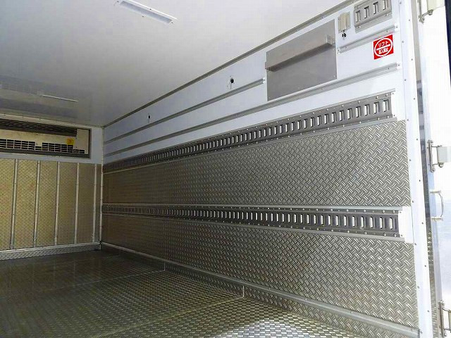 いすゞ エルフ 小型 冷蔵冷凍バン 2RG-NMR88AN(103386) 28枚目