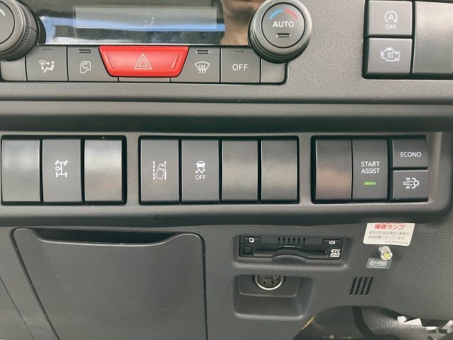 いすゞ エルフ 小型 キャリアカー 2RG-NPR88AM(103385) 39枚目