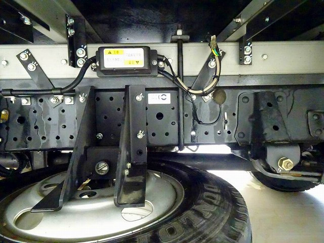 いすゞ エルフ 小型 冷蔵冷凍バン 2RG-NMR88AN(103386) 43枚目