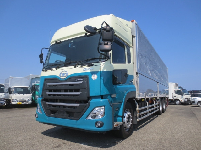 UDトラックス（日産） クオン 大型 ウィング 2PG-CD5CA(103388) 3枚目