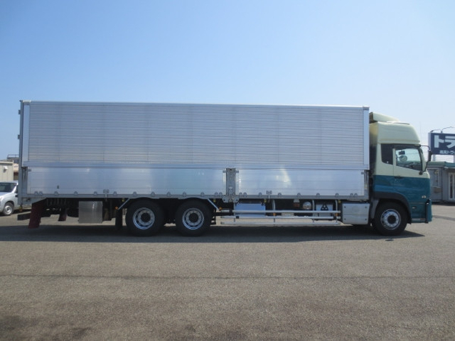 UDトラックス（日産） クオン 大型 ウィング 2PG-CD5CA(103388) 8枚目