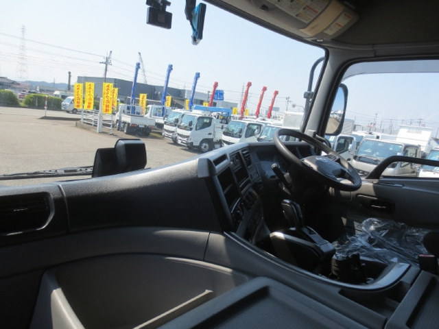 UDトラックス（日産） クオン 大型 ウィング 2PG-CD5CA(103388) 21枚目