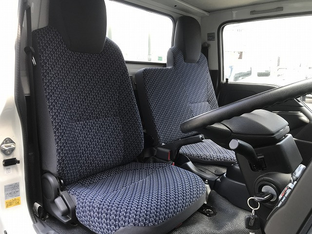 いすゞ エルフ 小型 平ボディ 2RG-NJS88A(103389) 34枚目