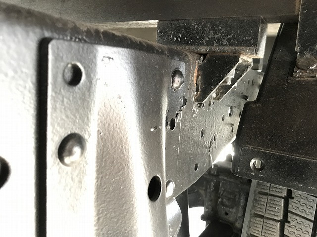 いすゞ エルフ 小型 平ボディ 2RG-NJS88A(103389) 37枚目