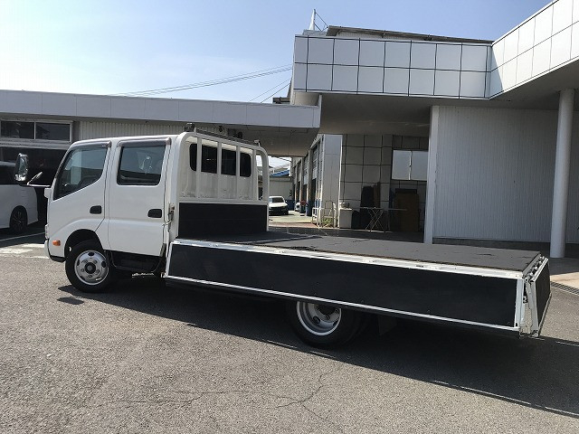 トヨタ ダイナ 小型 Wキャブ 2RG-XZU655(103391) 11枚目