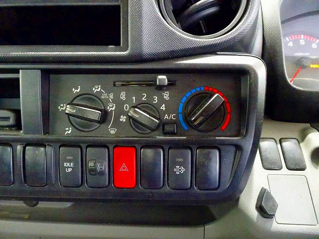 トヨタ トヨエース 小型 平ボディ LDF-KDY281(103392) 12枚目