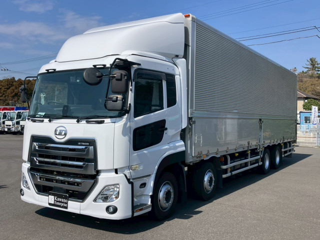 UDトラックス（日産） クオン 大型 ウィング 2PG-CG5CA(103393) 2枚目