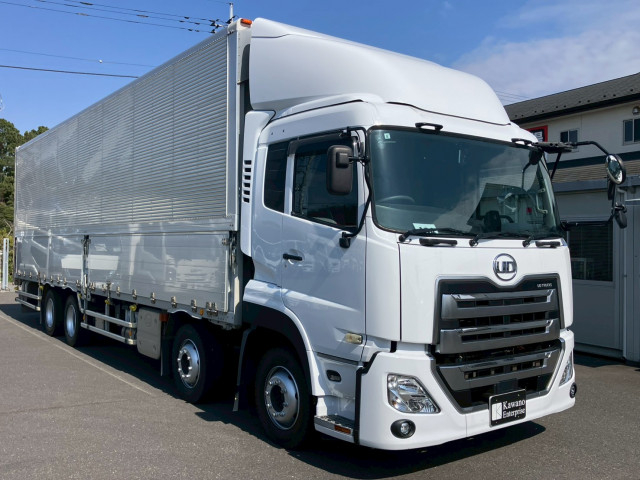 UDトラックス（日産） クオン 大型 ウィング 2PG-CG5CA(103393) 4枚目