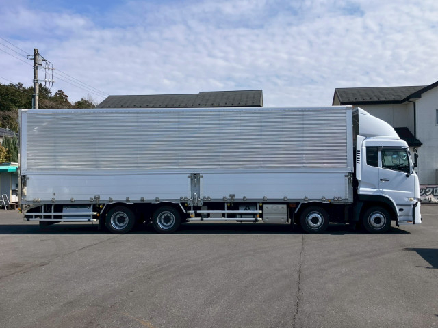 UDトラックス（日産） クオン 大型 ウィング 2PG-CG5CA(103393) 6枚目