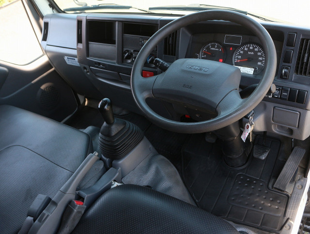 いすゞ エルフ 小型 平ボディ TPG-NJS85A(103394) 30枚目