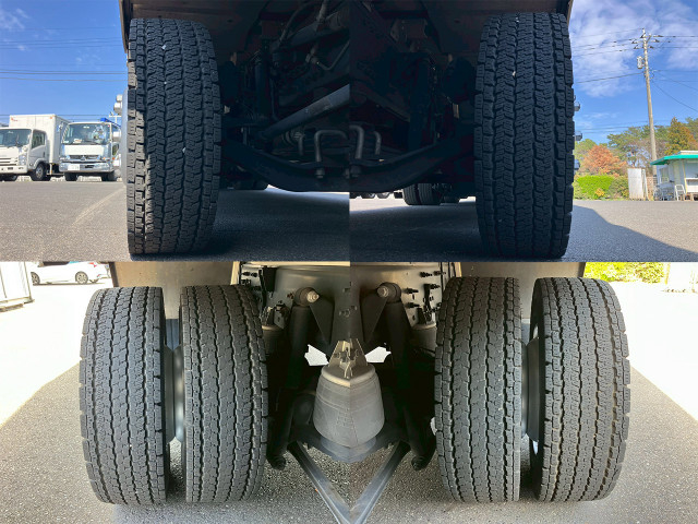 UDトラックス（日産） クオン 大型 ウィング 2PG-CG5CA(103393) 35枚目