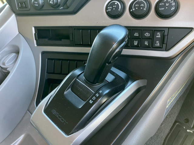 UDトラックス（日産） クオン 大型 ウィング 2PG-CG5CA(103393) 42枚目