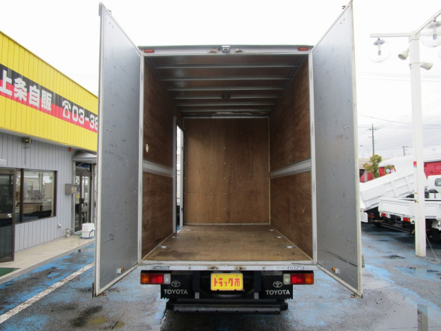 トヨタ ダイナ 小型 バン TPG-XZC605(103397) 4枚目
