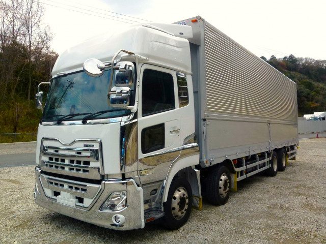 UDトラックス（日産） クオン 大型 ウィング 2PG-CG5CA(103399) 1枚目