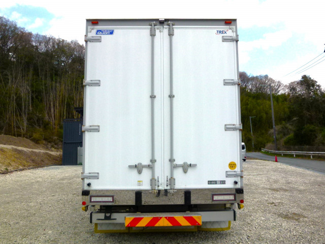 UDトラックス（日産） クオン 大型 ウィング 2PG-CG5CA(103399) 5枚目