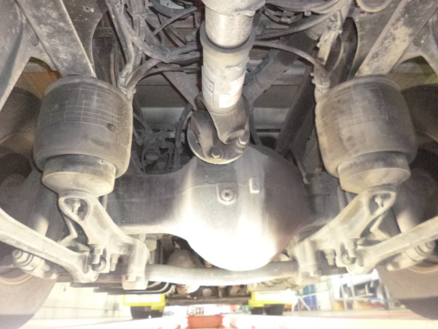 UDトラックス（日産） クオン 大型 ウィング 2PG-CG5CA(103399) 39枚目