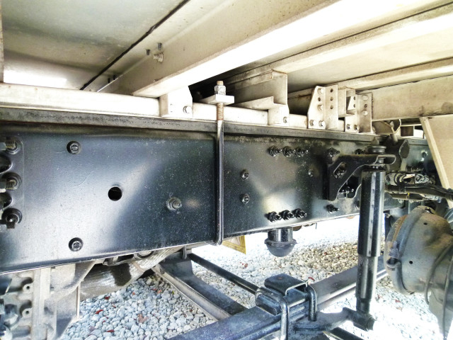 UDトラックス（日産） クオン 大型 ウィング 2PG-CG5CA(103399) 41枚目