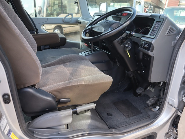 日野 リエッセⅡ 小型 バス SKG-XZB70M(103400) 33枚目